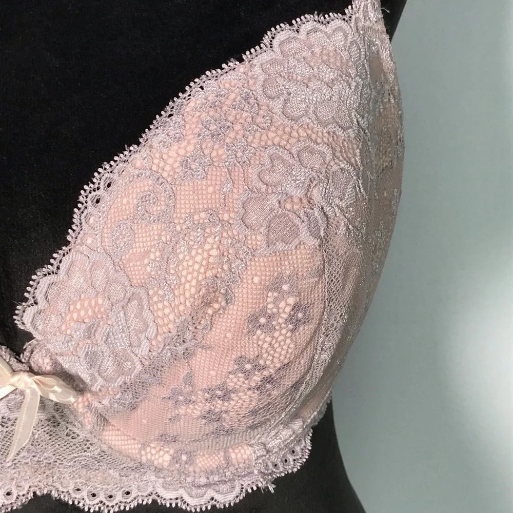 Victoria’s Secret Angels Lace Underwire Bra 34DD Mauve Floral Lace Lined Cups